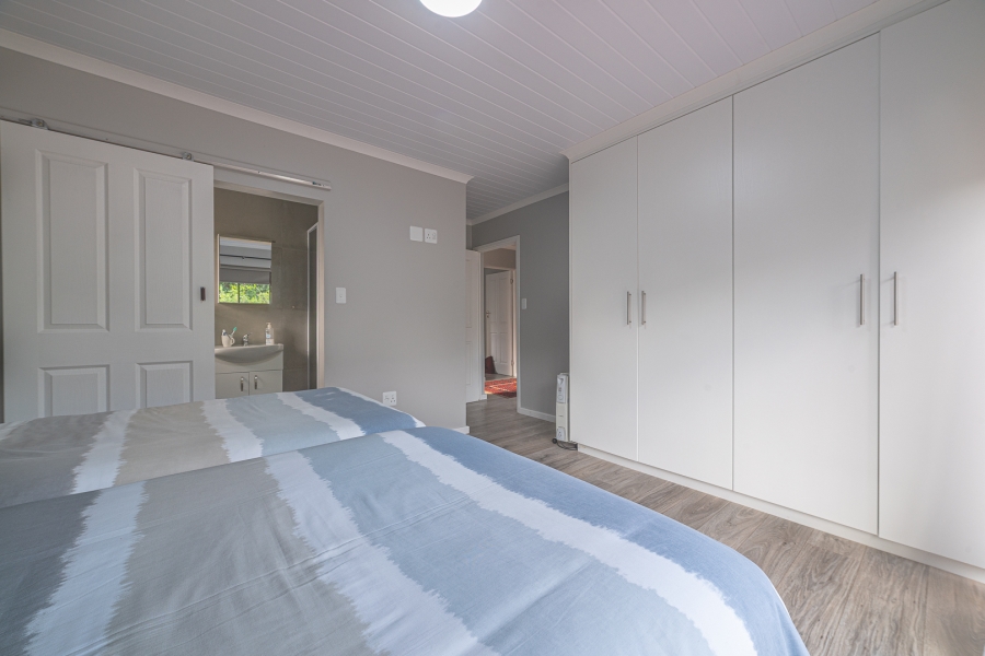 3 Bedroom Property for Sale in Dwarswegstrand Western Cape